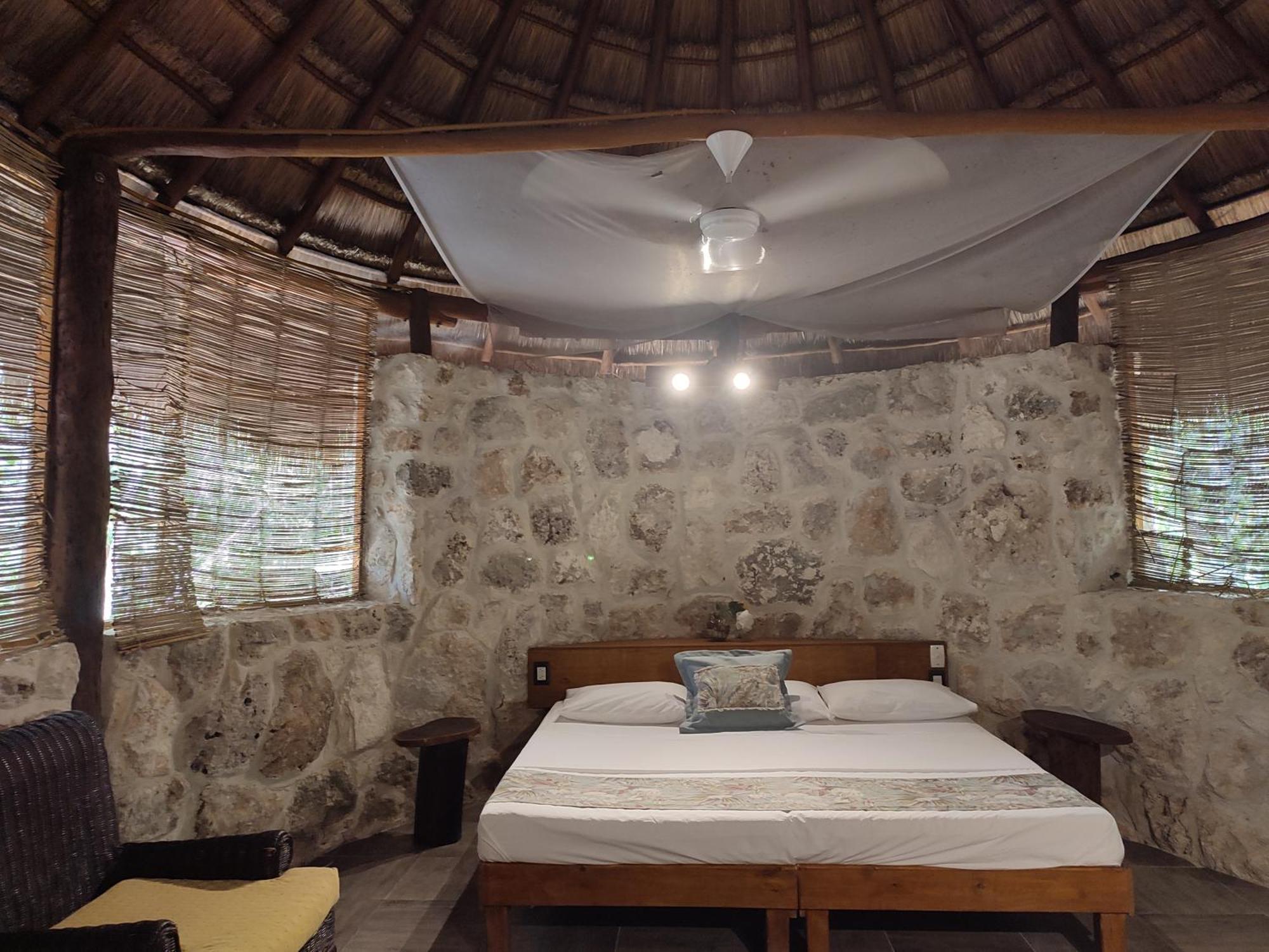 Aldea Maya-Ha Cabanas Con Cenotes Puerto Morelos Exterior foto